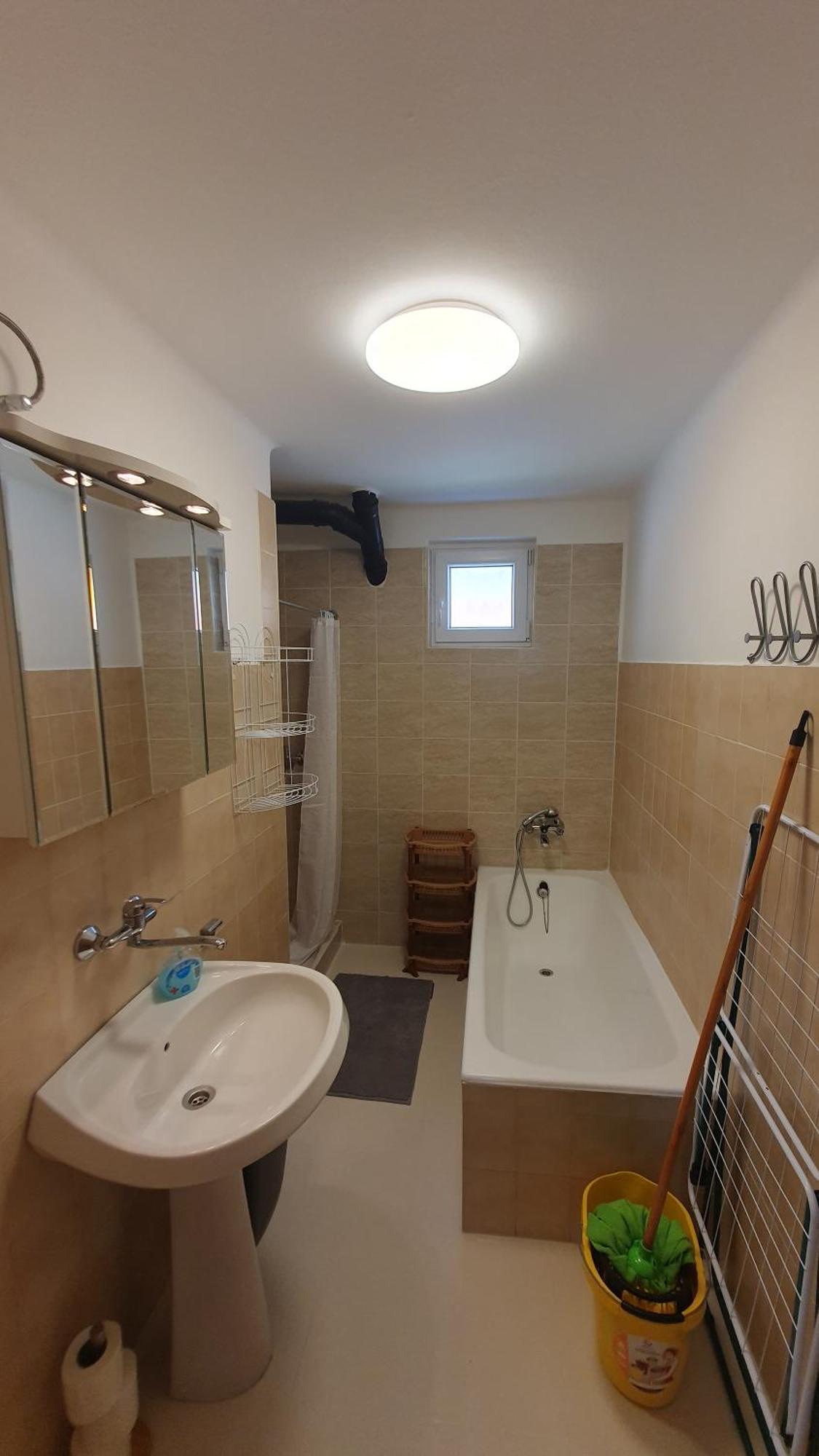 Berbe Apartman Балатонлелле Экстерьер фото